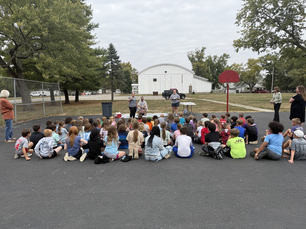 Students enjoying incentive event