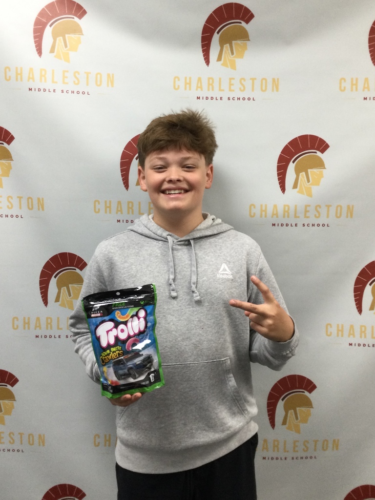 Roman guessed 96 bookworms got caught reading.  There were 99!  Great guess!