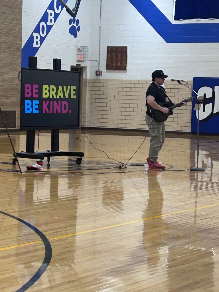 Our speaker Zachary Freedom.