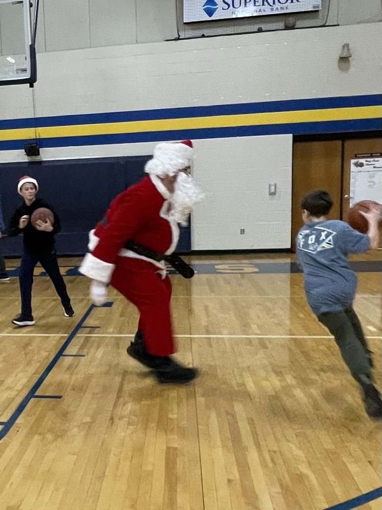 Santa basketball