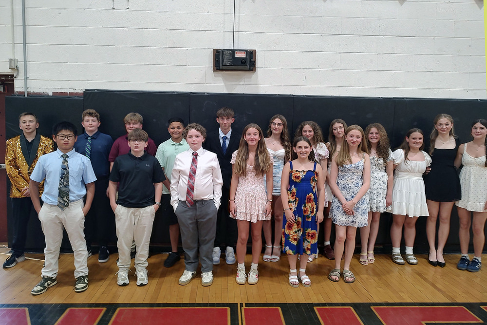 Nationa Junior Honor Society inductees pose for group photo