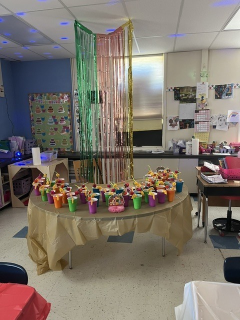 tiki juice bar in classroom