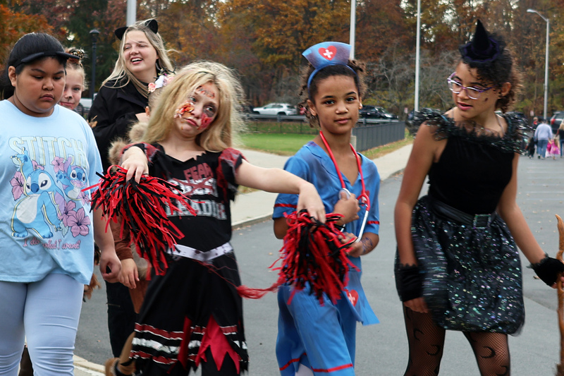 girl dressed as zombie in Halloween Parade