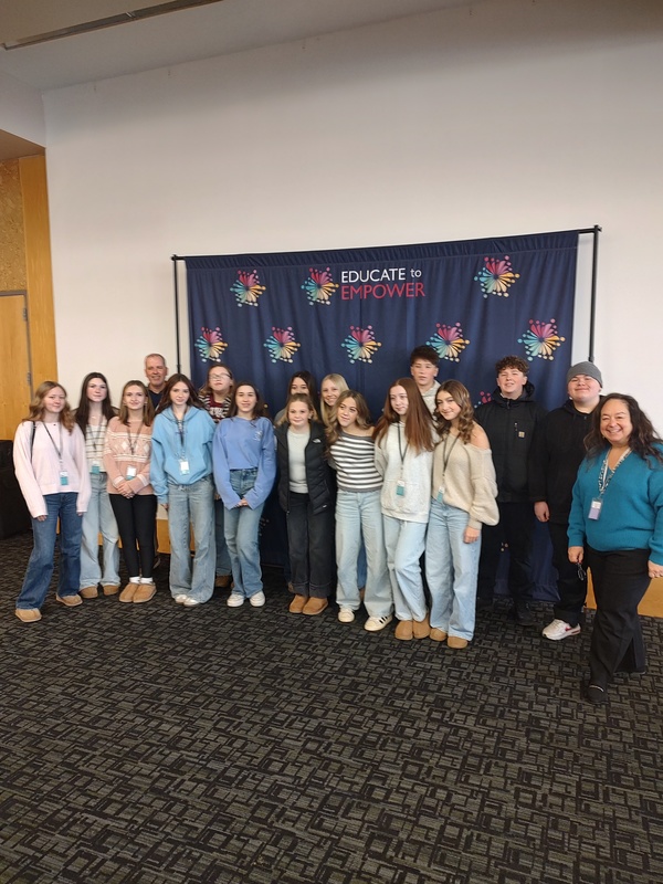 CMS students pose for group photo at conference