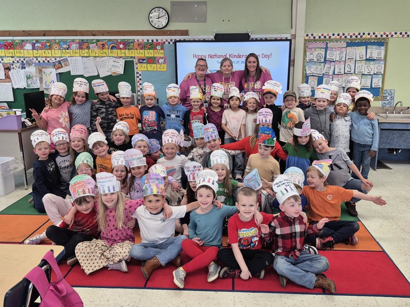 group photo of MED kindergarten