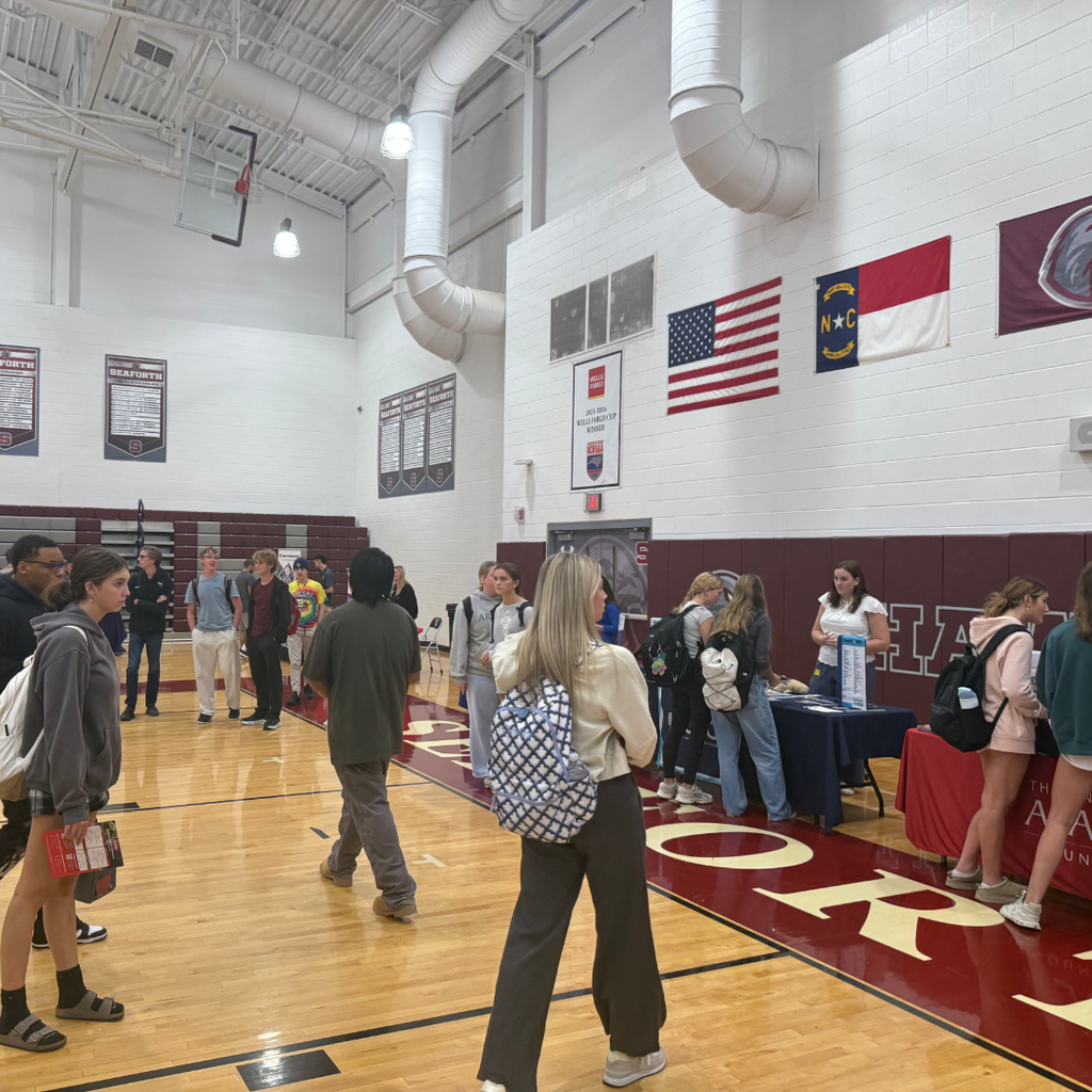 Last week, Seaforth High School welcomed representatives from colleges and universities across the region for an incredible College Fair! 💙💚 Students had the opportunity to explore postsecondary options, ask questions, and make connections to help shape their future paths. From community colleges to major universities, the event was packed with possibilities! A big thank-you to our Seaforth staff, counselors, and college representatives for making this event such a valuable experience for our students. #OneChatham #ElevateChatham