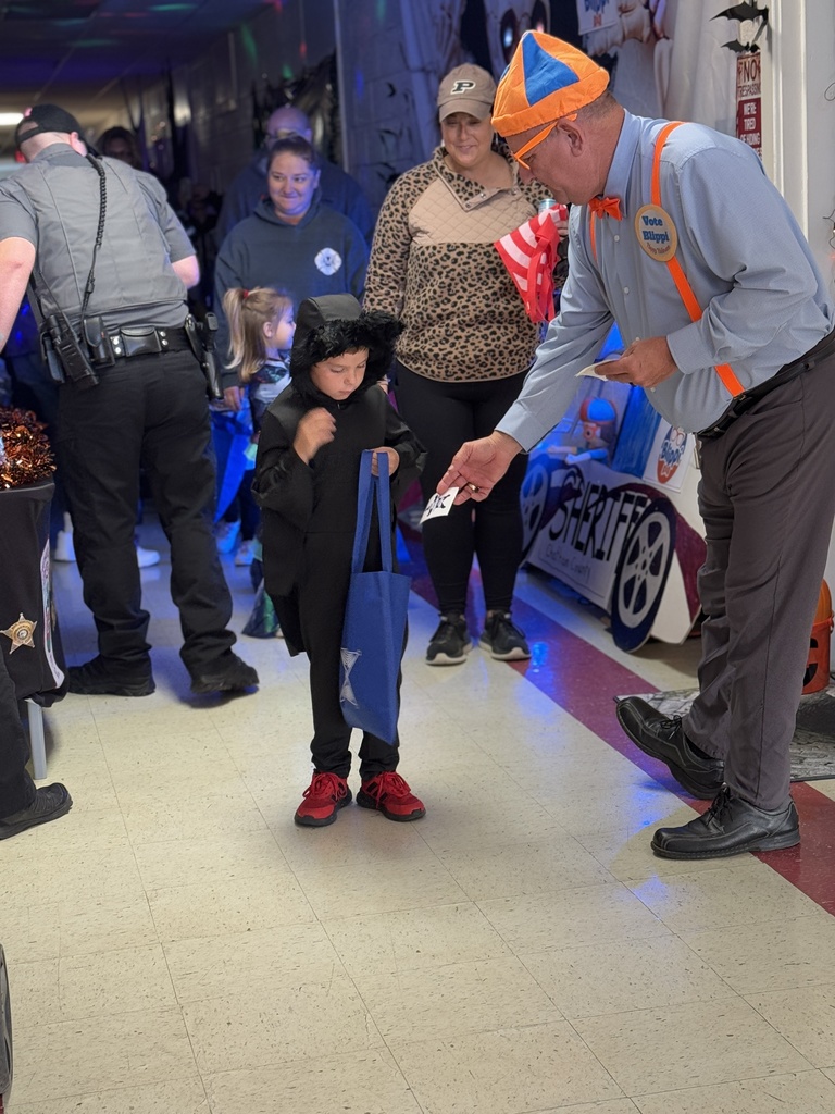 PES Halloween Parade