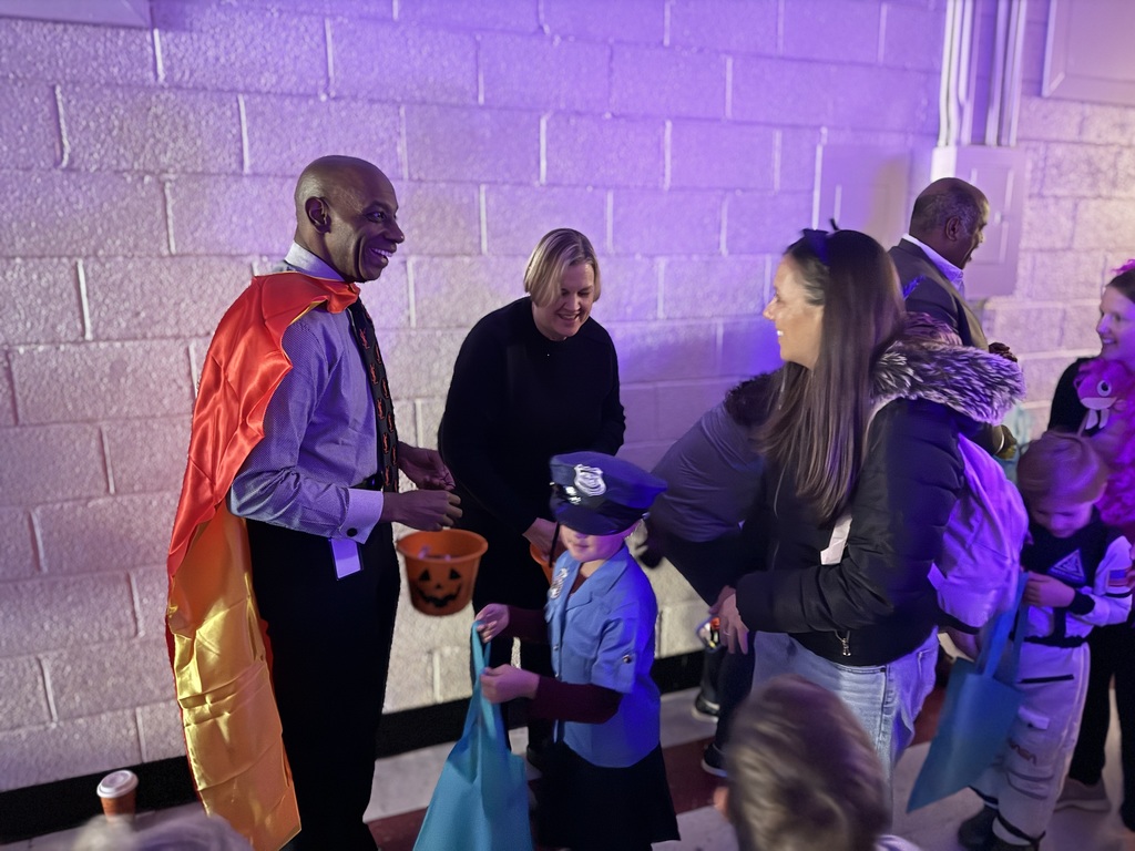 PES Halloween Parade