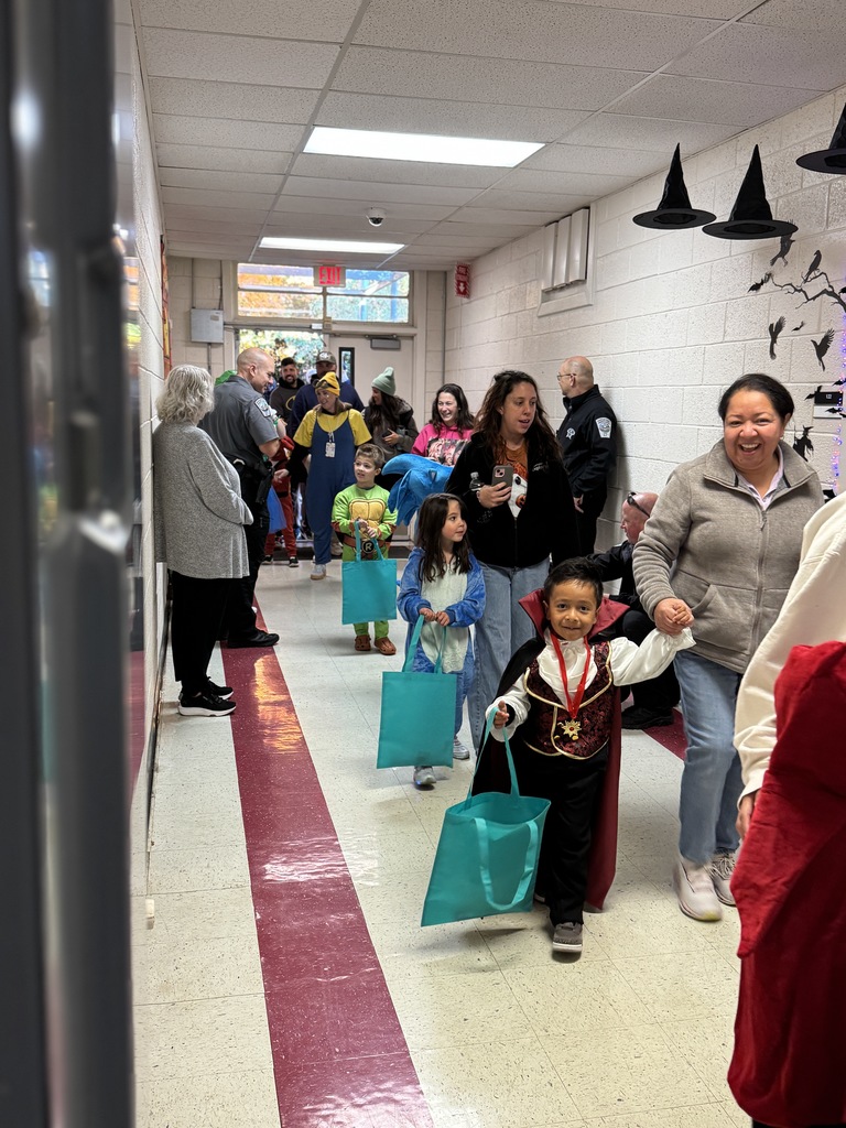 PES Halloween Parade