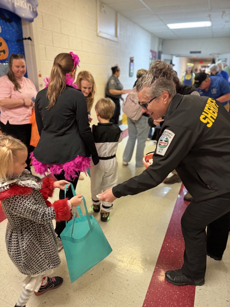 PES Halloween Parade