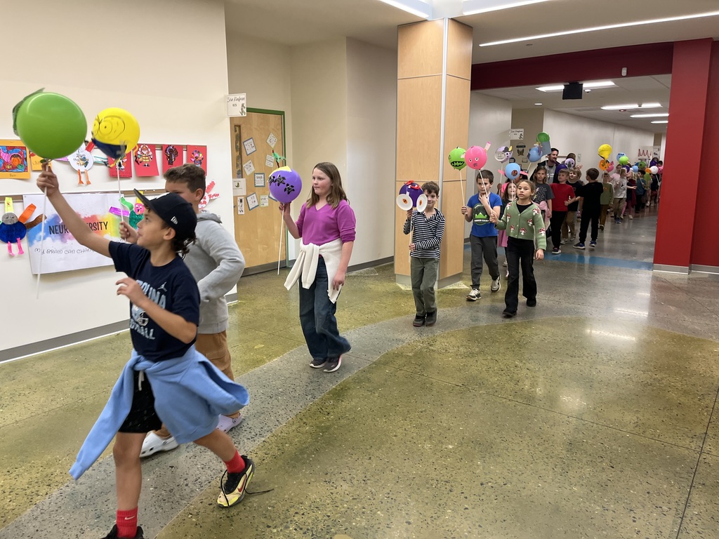 Balloons Over Broadway
