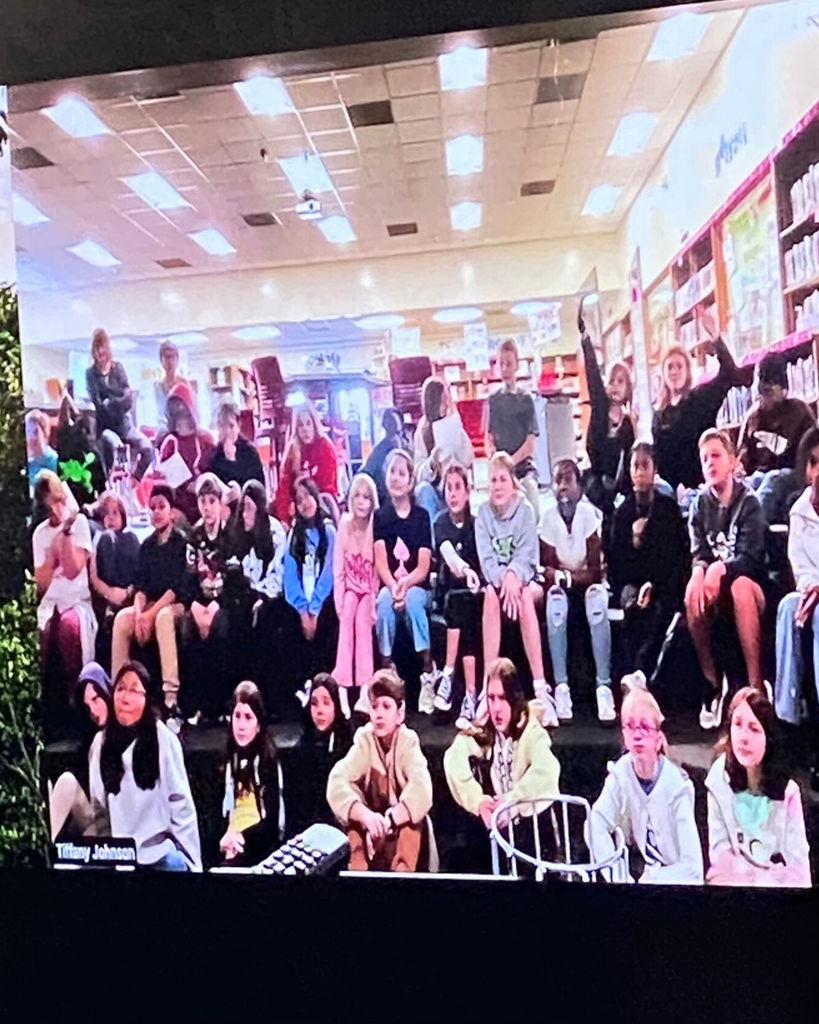 5th graders sitting via zoom