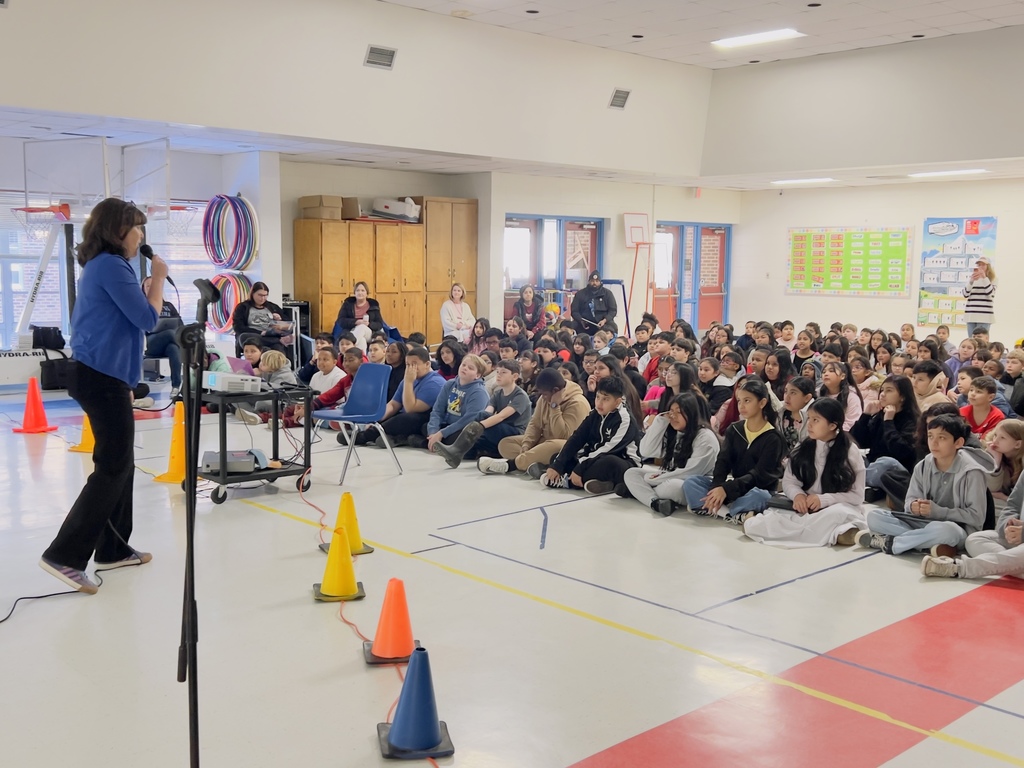 Kate Messner - Camp Monster