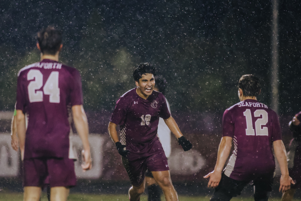 SENIOR SPOTLIGHT-ISSAK SERRANO CONSTANTE