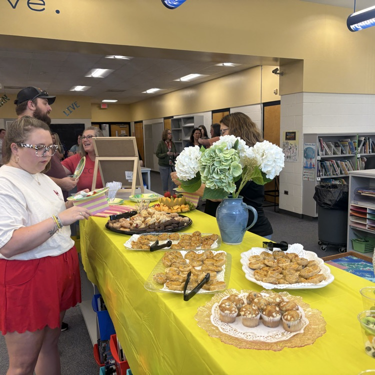 volunteer breakfast 