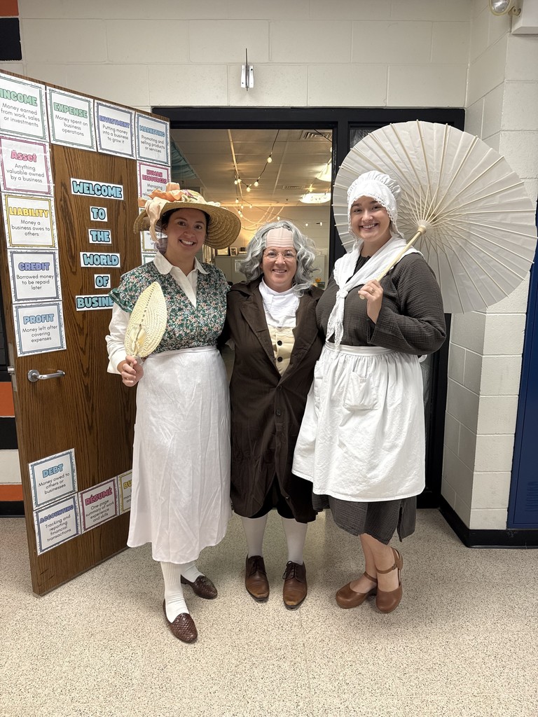 Mrs. Morse, and Mrs. Kane hanging out with good ol' Ben Franklin (Mrs. Safford)