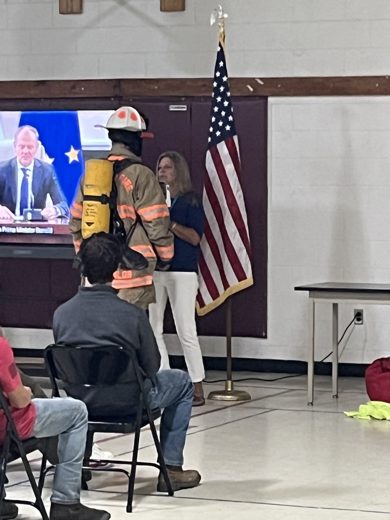 911