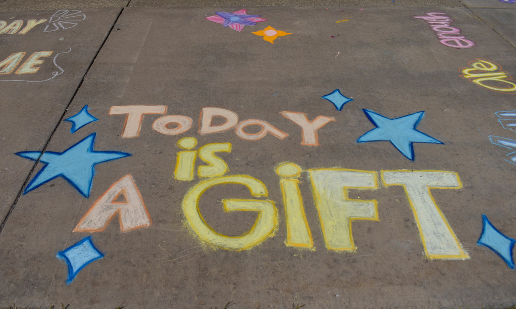 sidewalk chart art