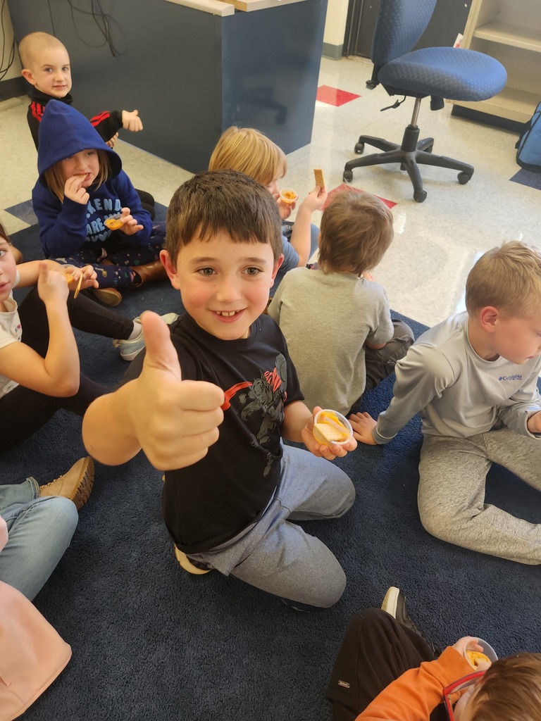 students tasting pumpkin pie