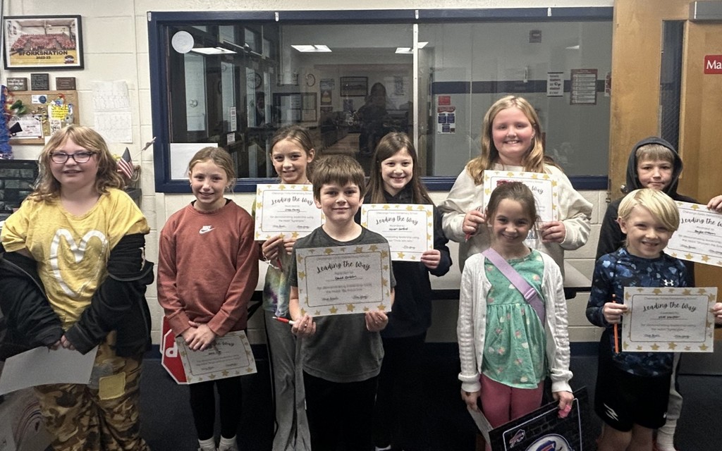 STUDENTS WITH AWARDS