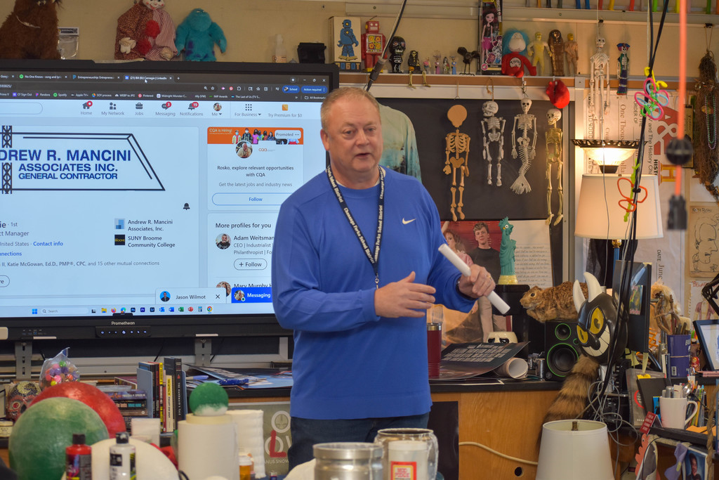guest speak in classroom