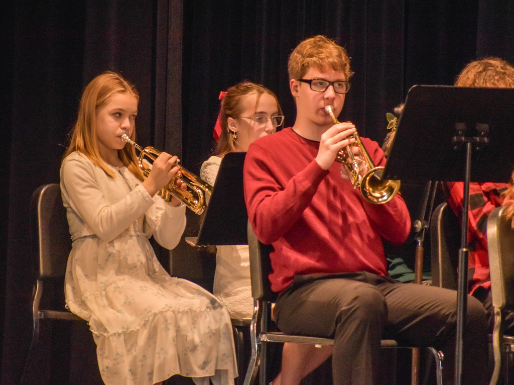 MIDDLE SCHOOL BAND CONCERT