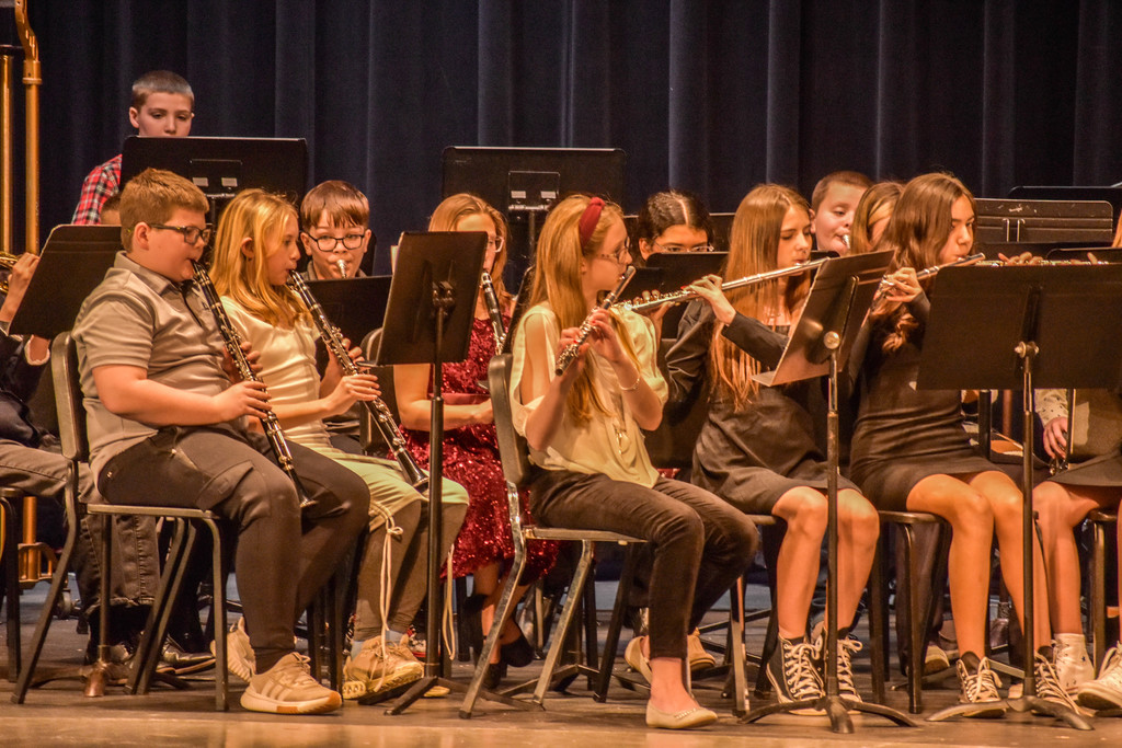MIDDLE SCHOOL BAND CONCERT
