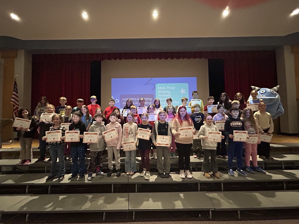 STUDENTS WITH AWARDS