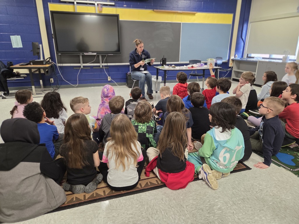 elementary students during ag in the classroom