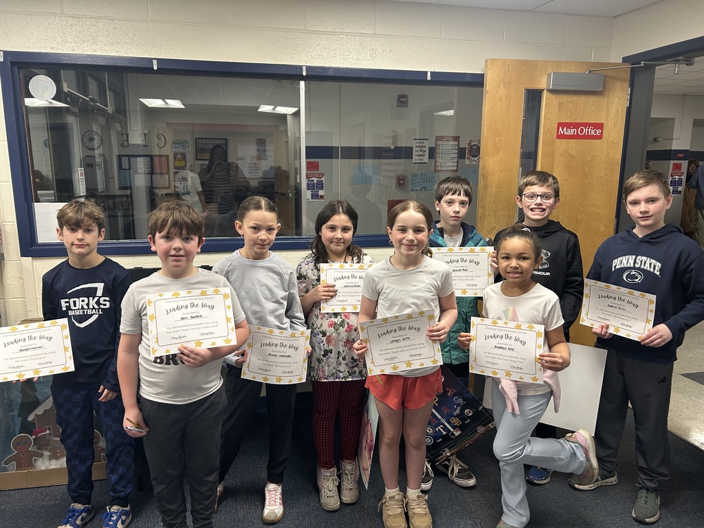 STUDENTS WITH AWARDS