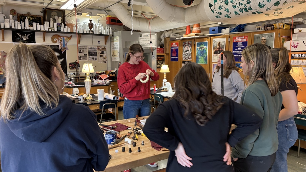 STUDENT LEADING WORKSHOP FOR TEACHERS