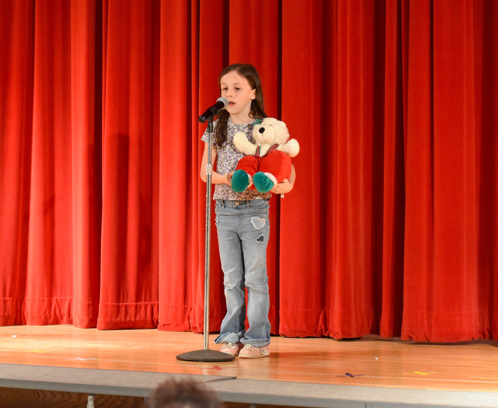 elementary students on stage