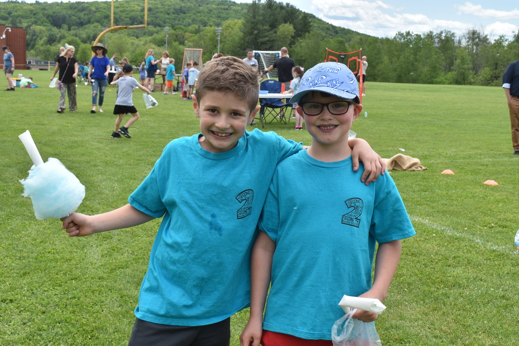 students enjoying carnival 