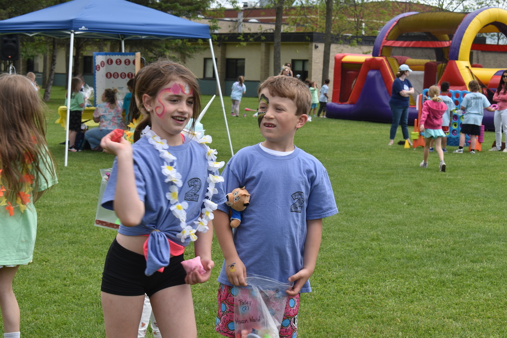 students enjoying carnival 