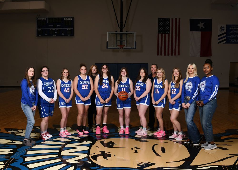 Lady Indians Basketball Team and coaches
