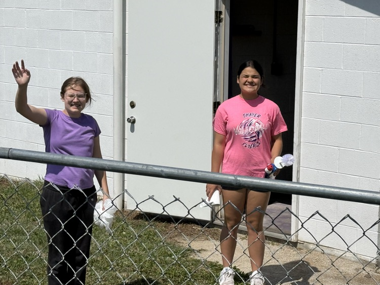 Thayer 8th grade helping our town recreation