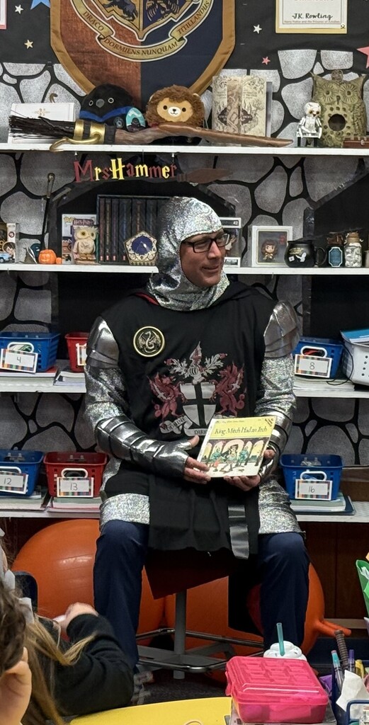 Knight reading