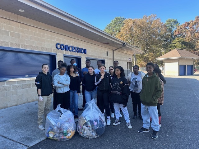 AFJROTC NOV STADIUM CLEANUP 3
