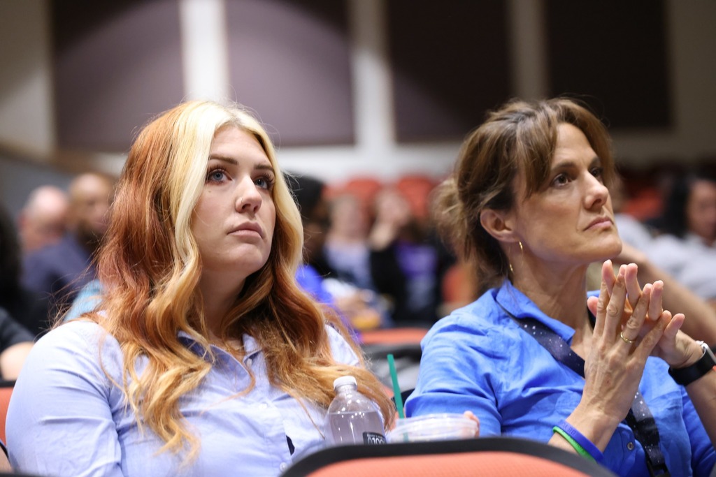 two admins listening in session