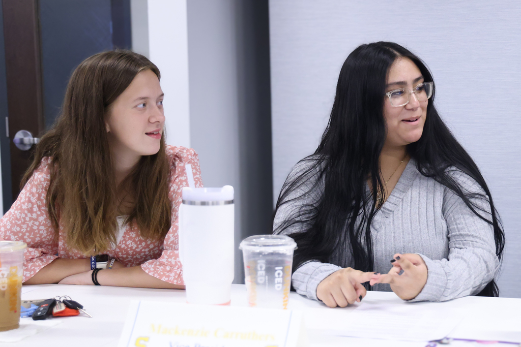 two female leaders sharing ideas