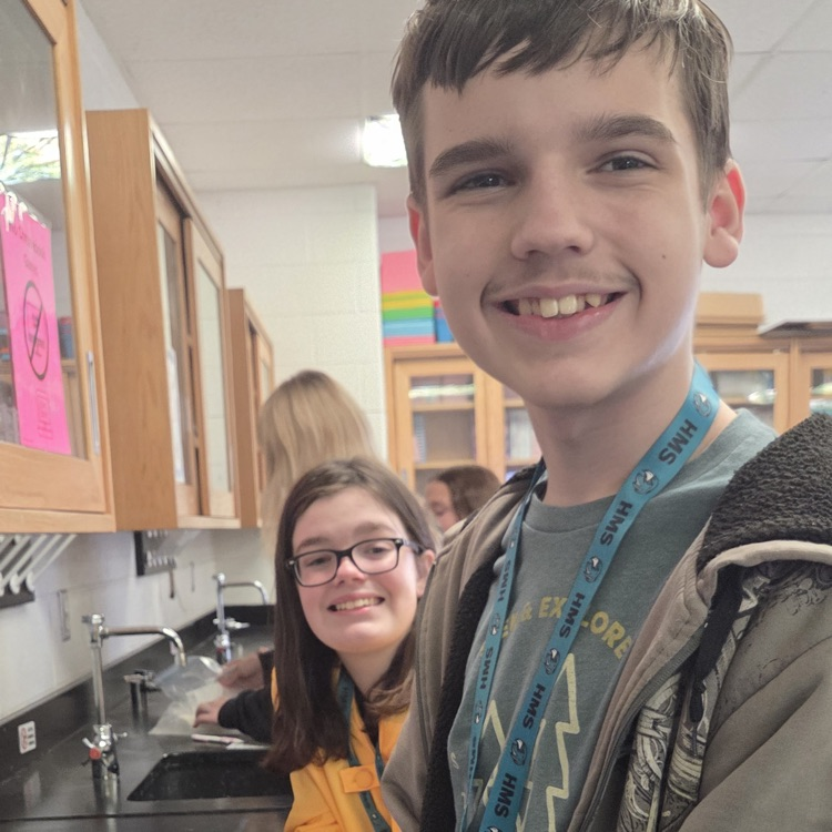 kids in a lab making ice cream