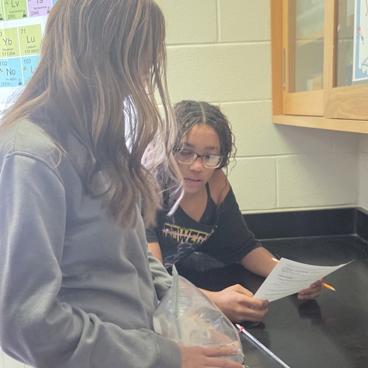 kids in a lab making ice cream