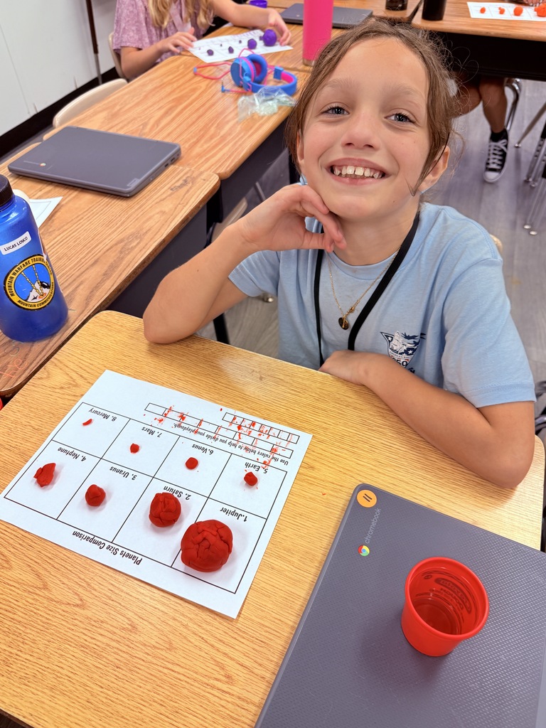 In Science, students had a great time exploring the different sizes of the planets. Students had to follow step-by-step directions to create the planets out of playdough and were amazed at just how much BIGGER the Gas Giants are compared to the Terrestrial planets.