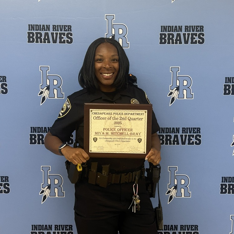 👏 Big shoutout to Officer Bray, named Officer of the 2nd Quarter for launching Braiding with the Blue here at IRM! Building community, one braid at a time. 💙✨