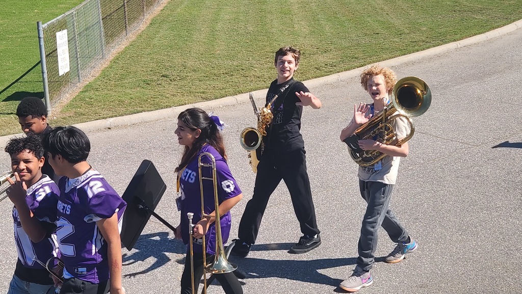 band students entering stadium