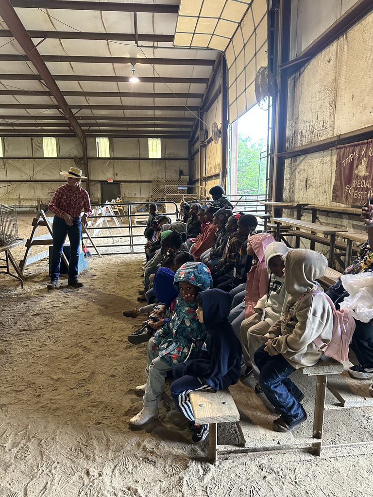 1st Grade Triple R Ranch Field Trip