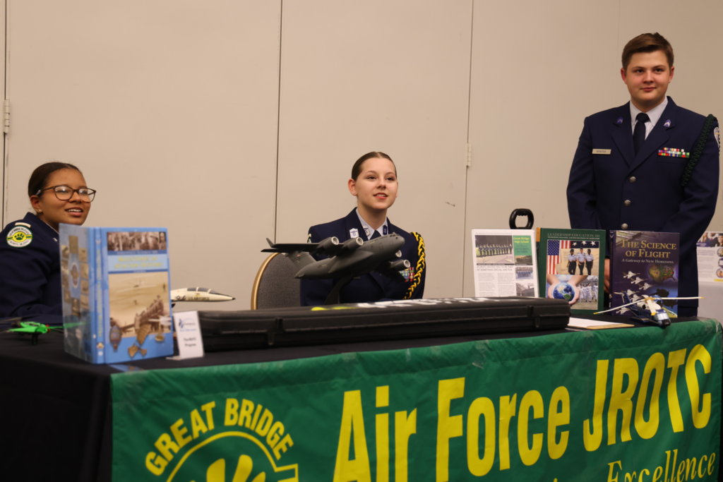 JROTC Students smiling