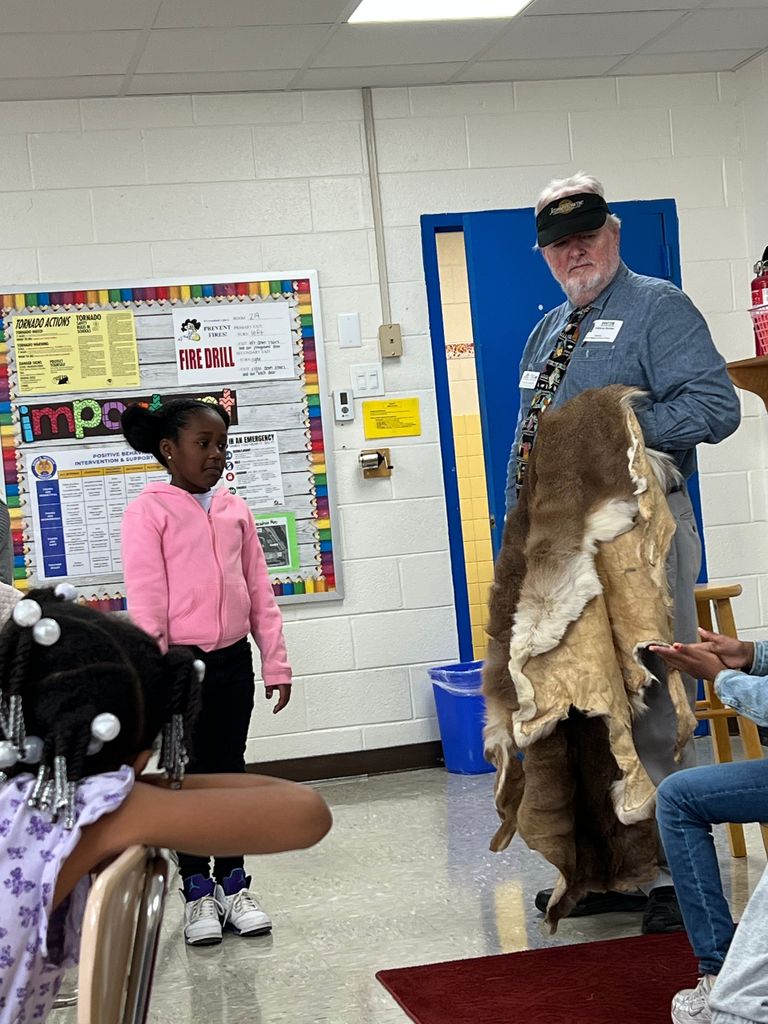 2nd grade with  Jamestown presenter and deer skin