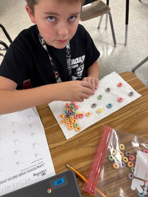 Division with cereal 