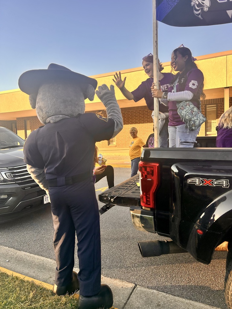 Police mascot- greeting the girls